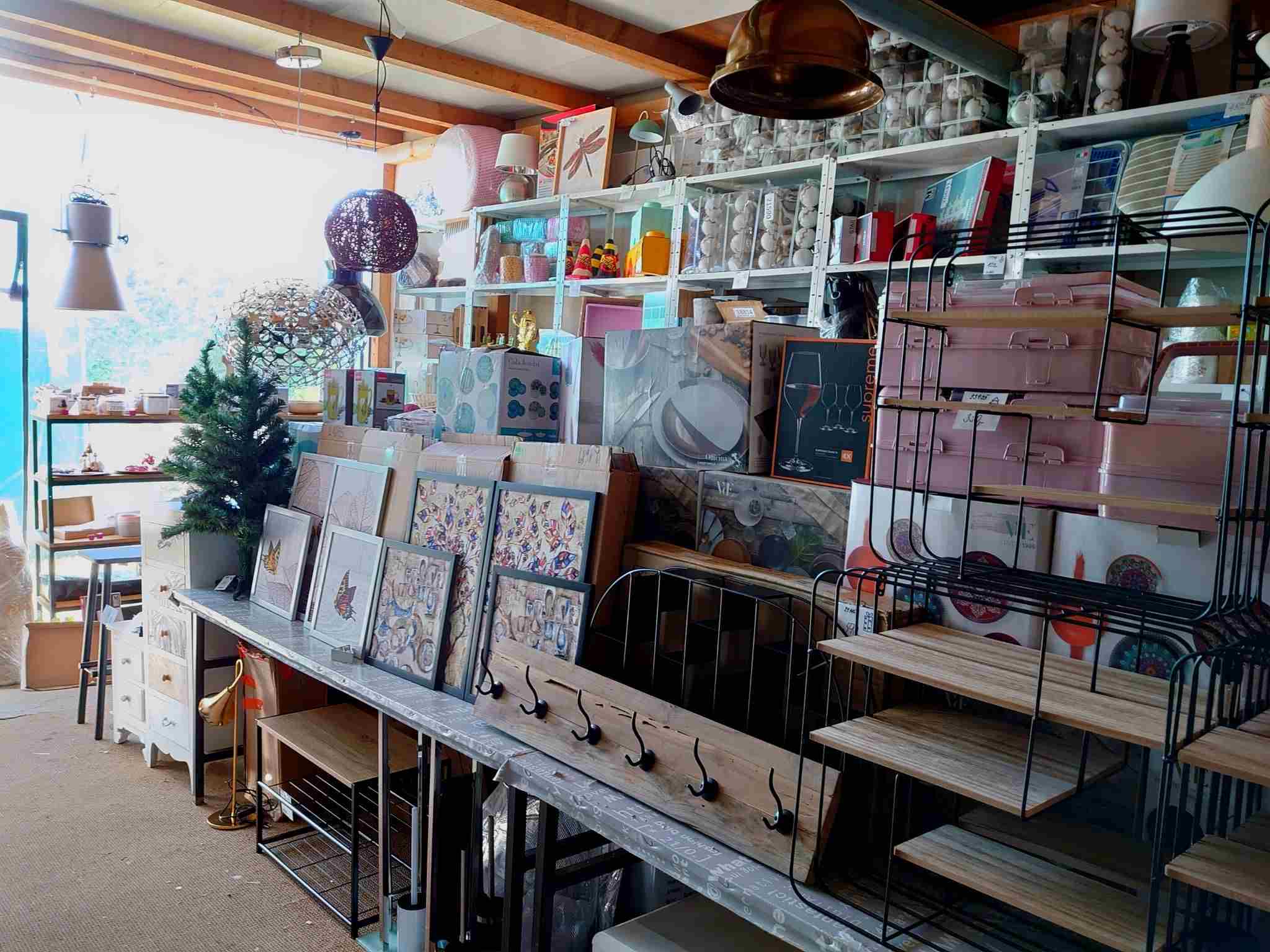 Obchůdek bazar Plotiště nad Labem
